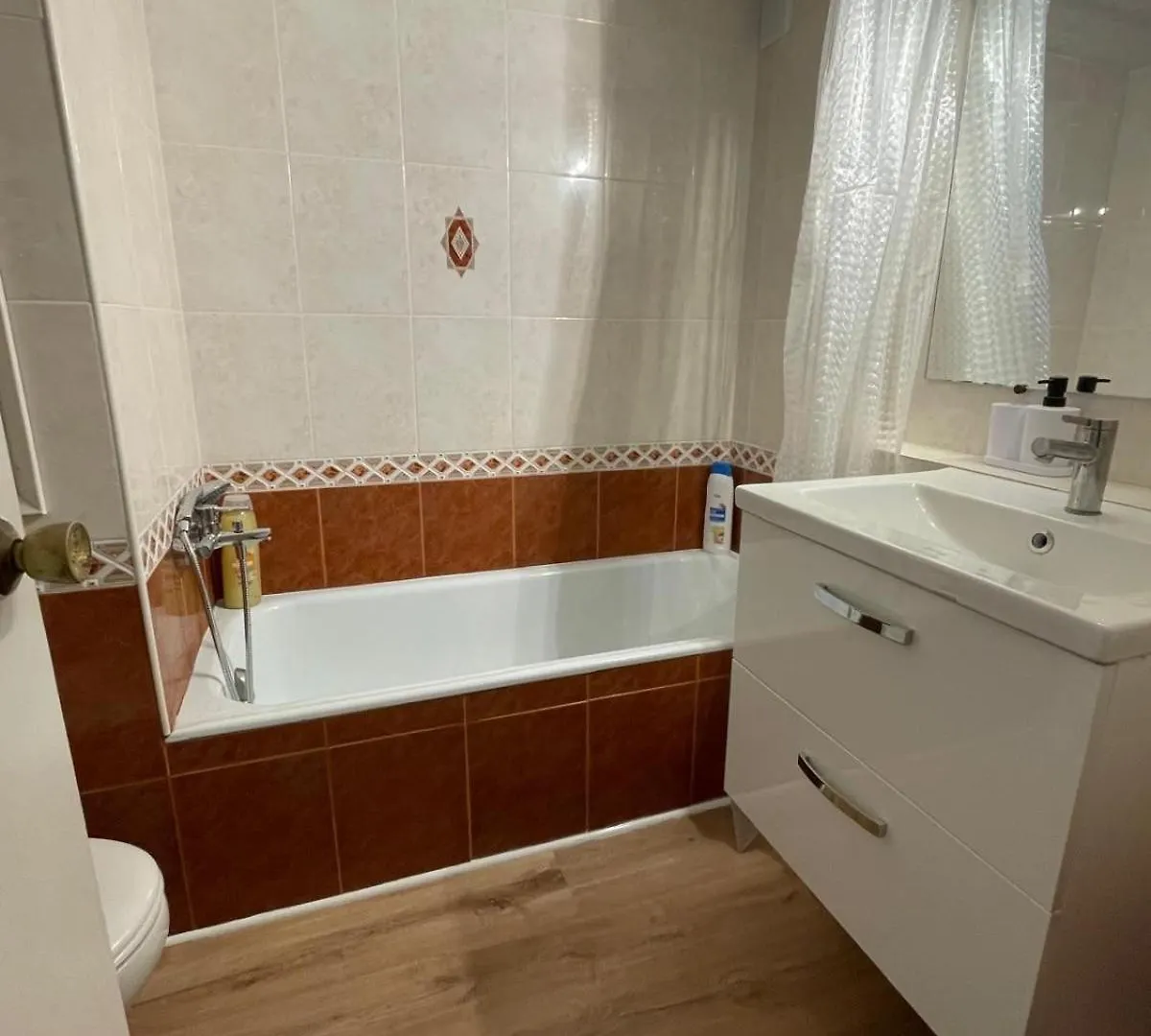 Apartment Studio Roses Vue Mer